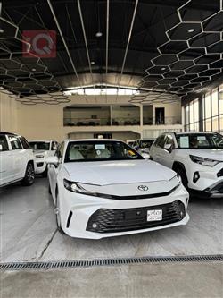 تۆیۆتا کامری